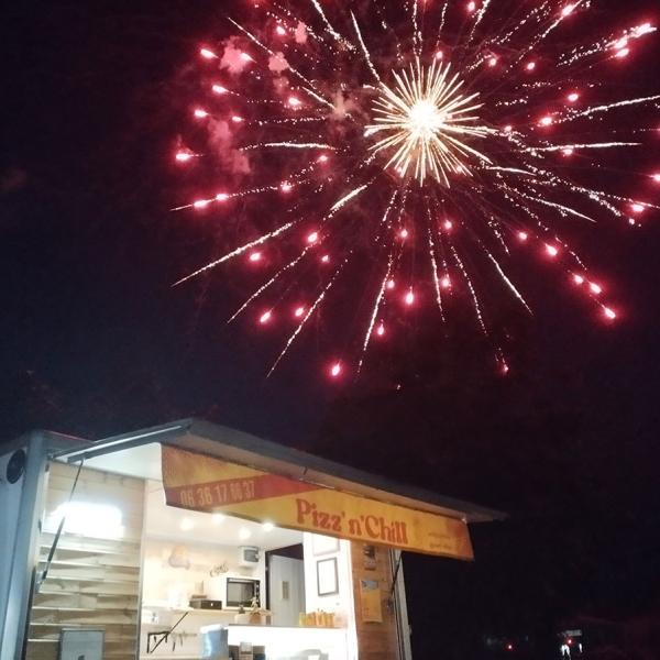 Feu d'artifice Les Mathes saison 2024 Pizz'n'chill